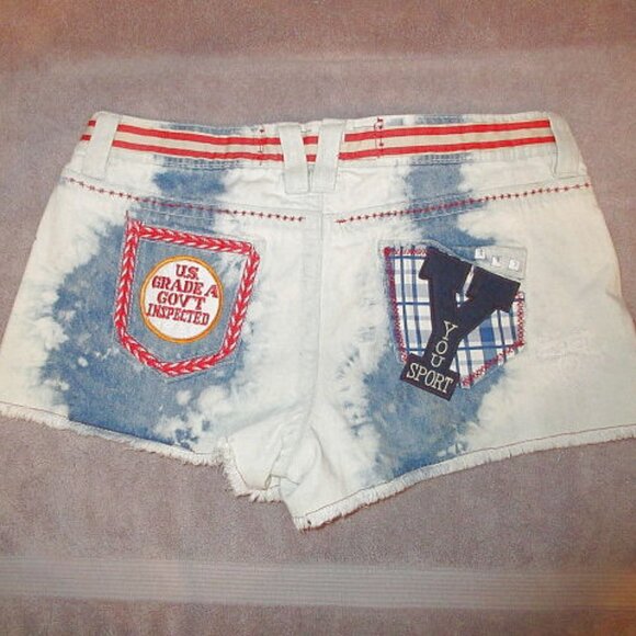 Y2K Funky Patchwork Jean Shorts Size 11 32 Cut Offs Gems Distressed Hippie Artsy - Picture 7 of 11